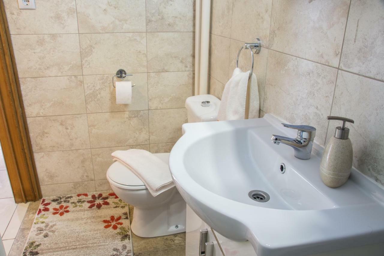 Maxxy Apartments Bucureşti Ngoại thất bức ảnh